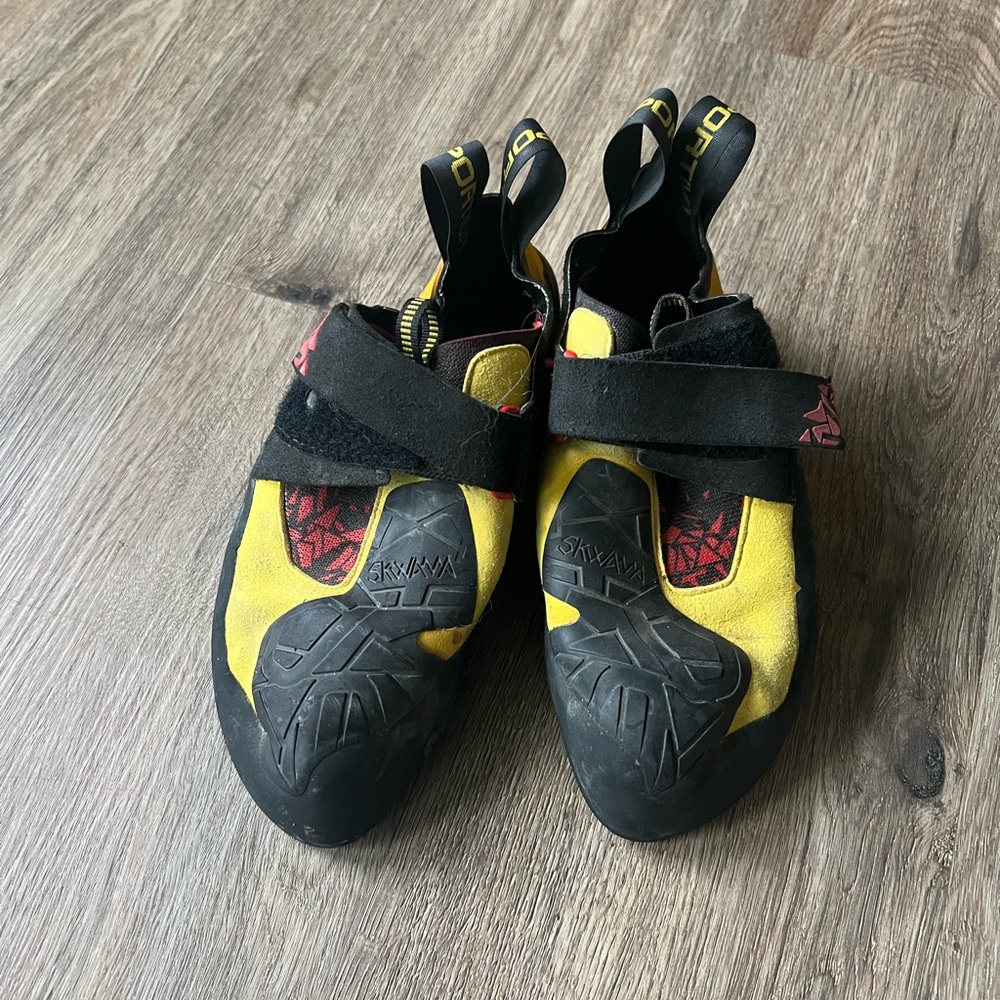 La Sportiva Men's Sneakers - Yellow and Black